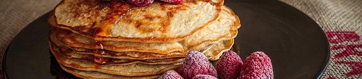 Hotcakes con polvo de grillo y chía